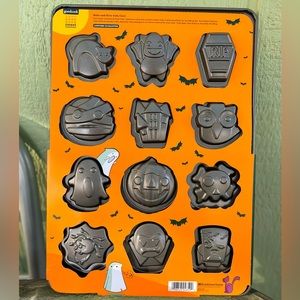 Halloween Cookie Sheet 🎃 By Good Cook